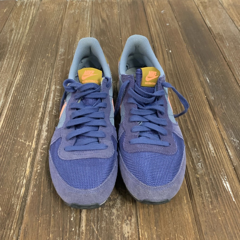 Nike Internationalist Sneakers - Navy with Olive and Coral Accents - Picture 6 of 8